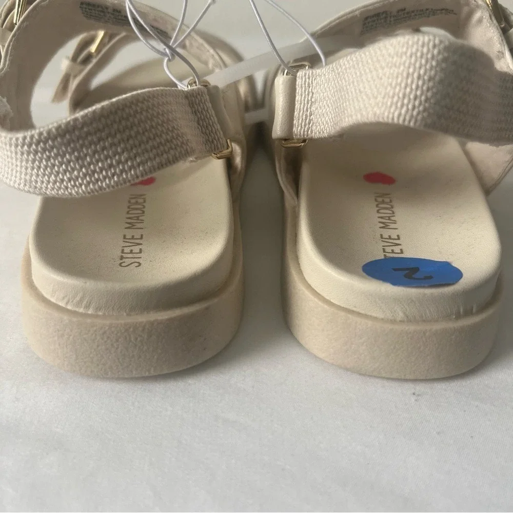 Steve Madden Girl's Comfy Casual Cream Sandals with Chunky Platform Size 2 NWOT‎